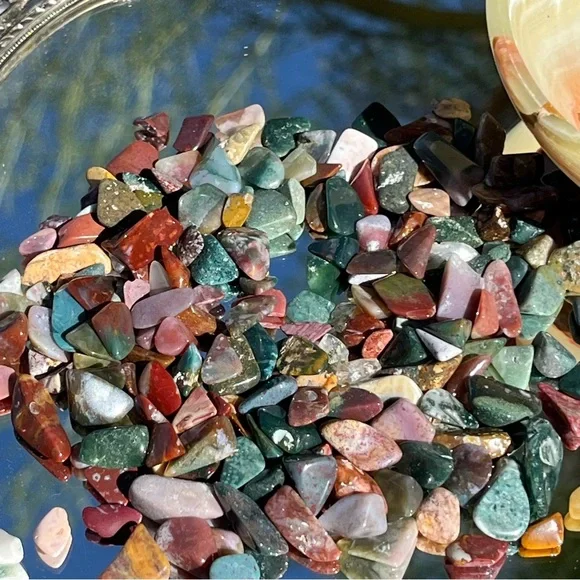 Banded Green Onyx Bowl, Selenite Mushrooms, Grape Agate, Ocean Jasper Chips - Picture 11 of 16